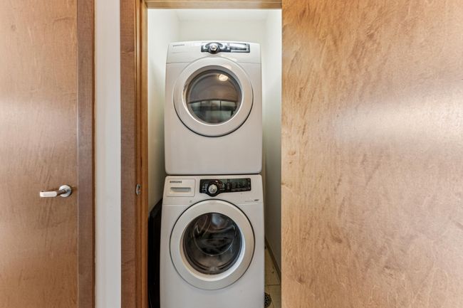 Laundry In Unit | Image 15