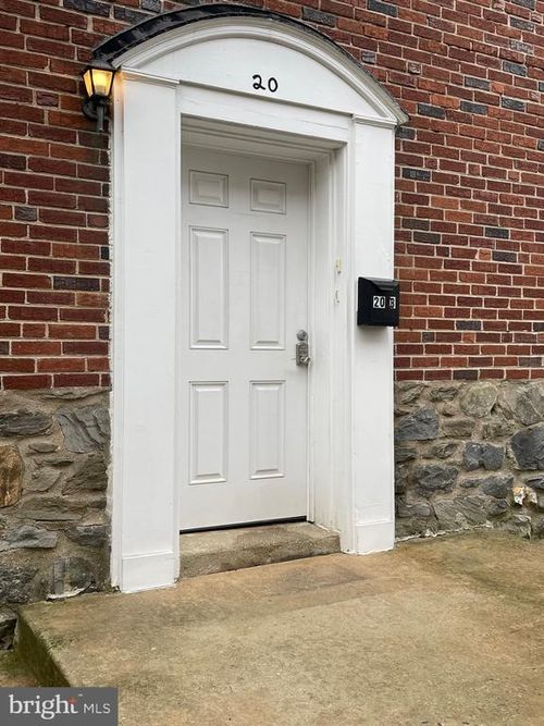 b-20 Greenhill Rd, MEDIA, PA, 19063-1421 | Card Image