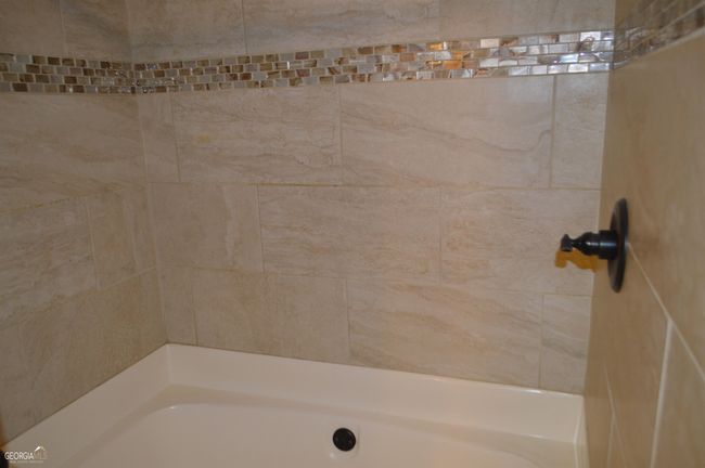 445 White Rapids Dr, House other with 2 bedrooms, 1 bathrooms and 4 parking in Demorest GA | Image 9