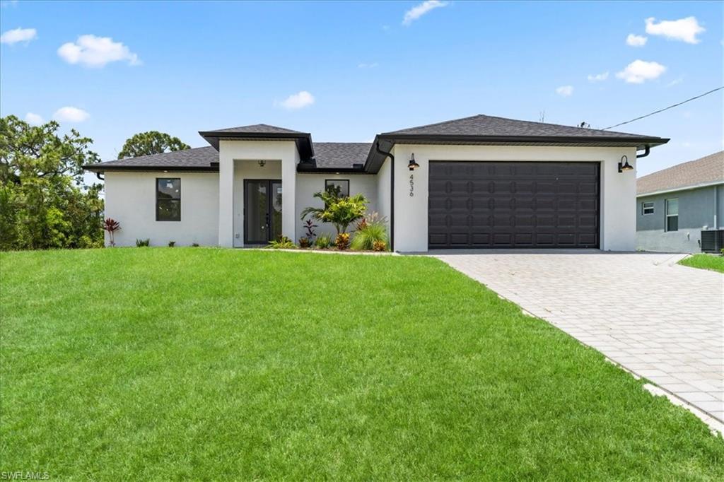 Residential Lease in CAPE CORAL