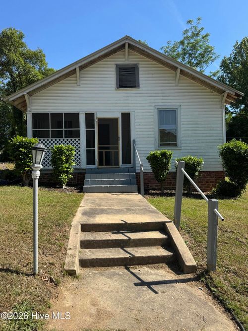 302 Robinson St, Rockingham, NC, 28379-3442 | Card Image