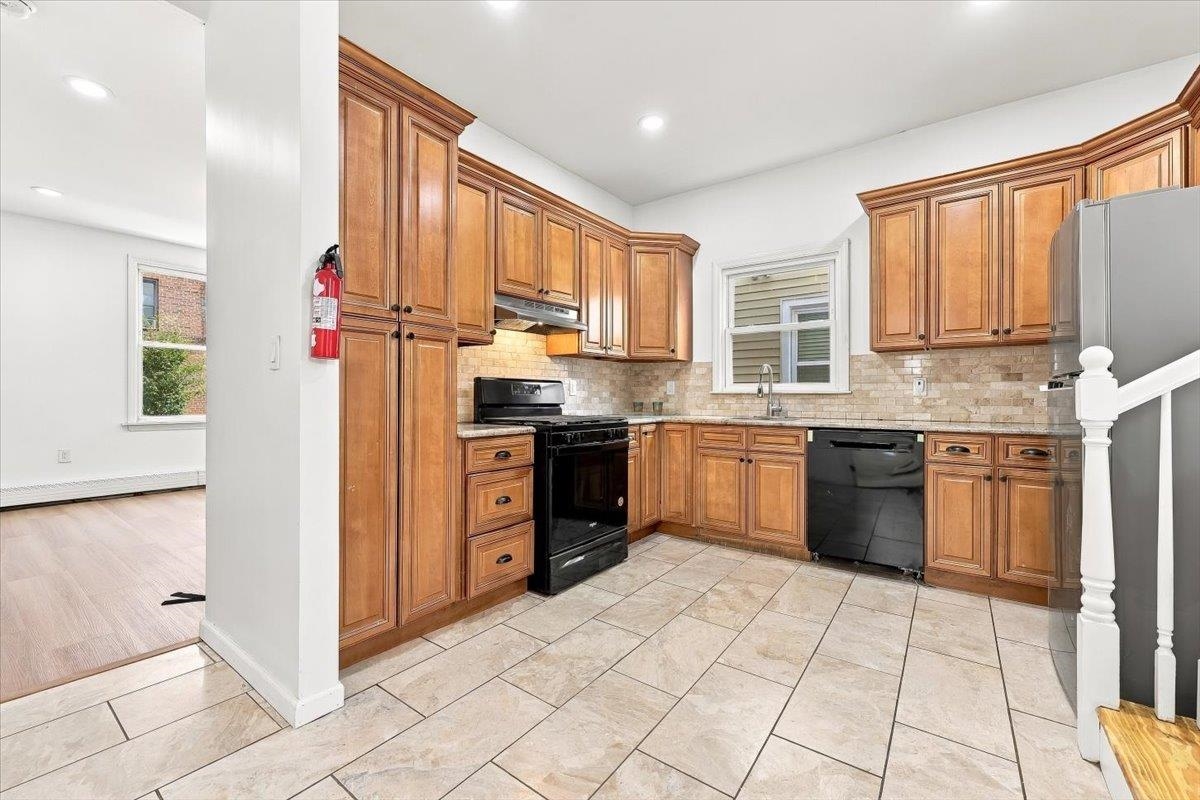 Residential Lease in Union City