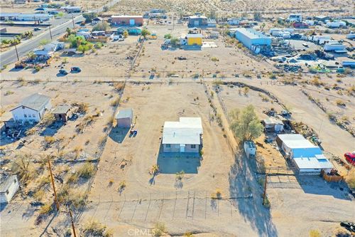 6857 Split Rock Ave, 29 Palms, CA, 92277-3360 | Card Image