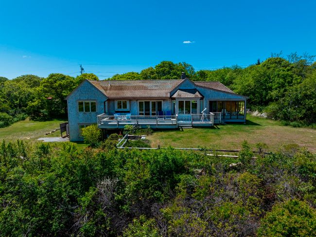 370 Lighthouse Rd, House other with 4 bedrooms, 3 bathrooms and null parking in Aquinnah MA | Image 7