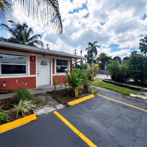 1-1500 Ne 62nd St, Fort Lauderdale, FL, 33334-5100 | Card Image