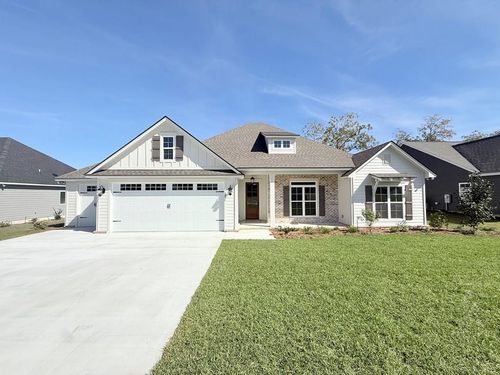 5051 Hatfield Cir, Hahira, GA, 31632-1298 | Card Image