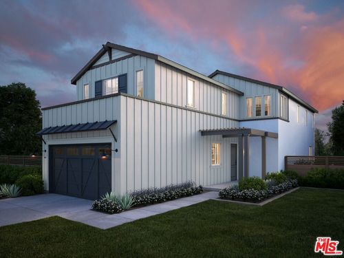 3508 Ashwood Ave, Los Angeles, CA, 90066-3012 | Card Image