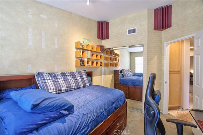 8420 E Tioga Way, Townhouse with 3 bedrooms, 3 bathrooms and 2 parking in Anaheim CA | Image 14