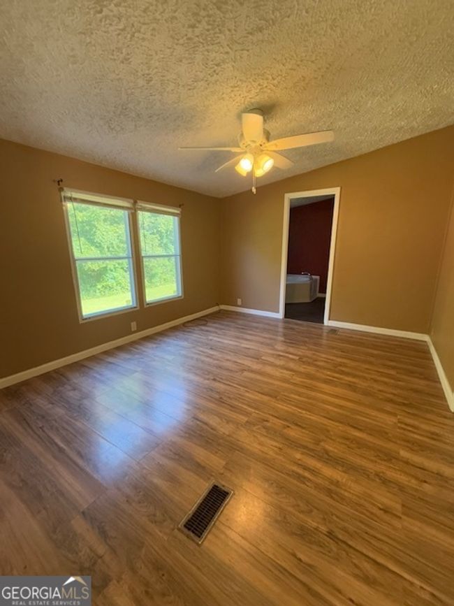 652 Duncan Rd, House other with 3 bedrooms, 2 bathrooms and null parking in Carrollton GA | Image 11