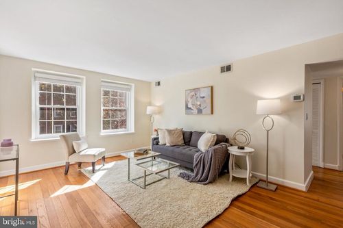 b1-2916 S Buchanan St, ARLINGTON, VA, 22206-1543 | Card Image