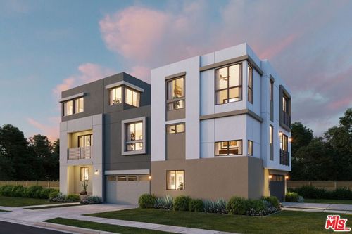 2505 Berkeley Ave, Los Angeles, CA, 90026-1420 | Card Image