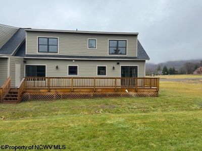 40 Penny Lane, Home with 3 bedrooms, 2 bathrooms and 2 parking in Davis WV | Image 2