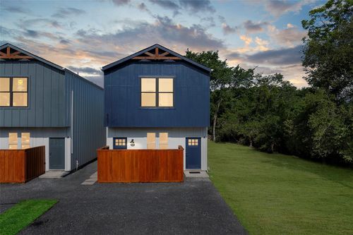 a-8419 Venus St, Houston, TX, 77088-5753 | Card Image