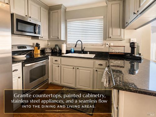 1475 Parkway Dr, Rohnert Park, CA, 94928-4721 | Card Image