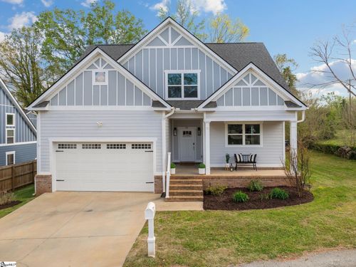 34 Seth St, Greenville, SC, 29605-4141 | Card Image