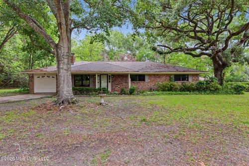3321 Island View Dr, Gautier, MS, 39553-5515 | Card Image