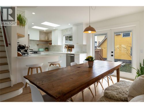 773 Sutherland Ave, Kelowna, BC, V1Y5X4 | Card Image