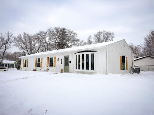 1839 Renfrew Dr, South Bend, IN, 46614-3572 | Card Image