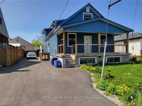 lower-176 Queensdale Ave E, Hamilton, ON, L9A1K3 | Card Image