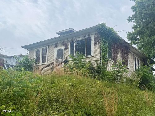322 Parks Worley, Bluff City, TN, 37618 | Card Image