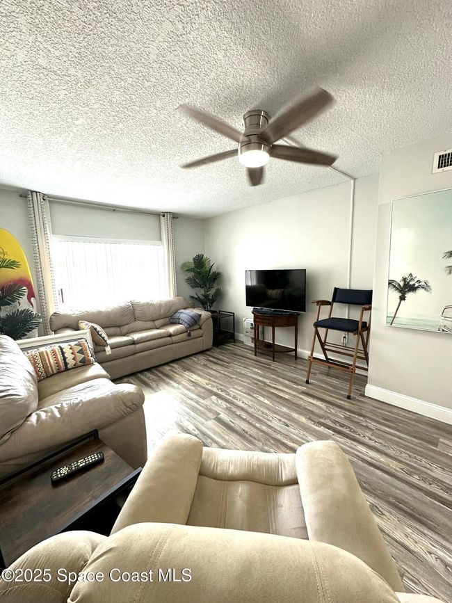 101 - 4800 Ocean Beach Blvd, Condo with 1 bedrooms, 1 bathrooms and null parking in Cocoa Beach FL | Image 4