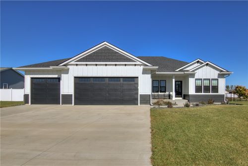 14140 41st Ave, Chippewa Falls, WI, 54729-8806 | Card Image