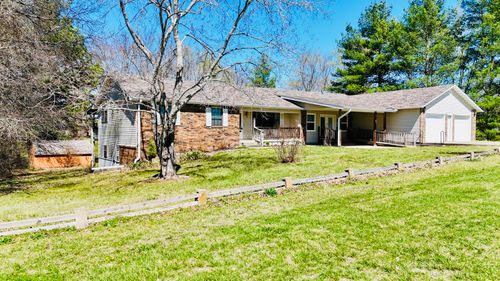 19191 Farm Road 1120, Cassville, MO, 65625-7484 | Card Image