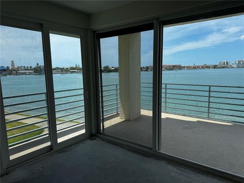 101-7932 Sailboat Key Blvd S, SOUTH PASADENA, FL, 33707-6345 | Card Image