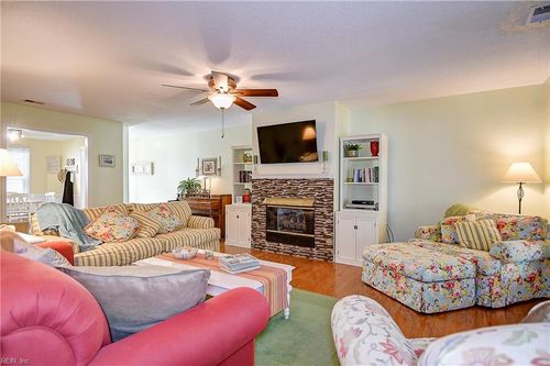 306 Esplanade Pl, Chesapeake, VA, 23320-2013 | Card Image