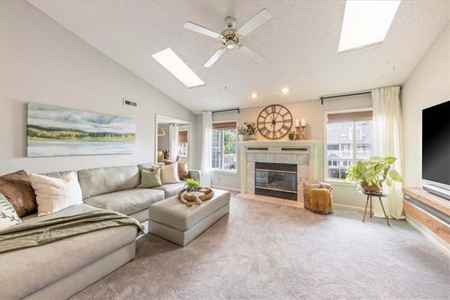 10-4009 S Crysler Ave, Independence, MO, 64055-4478 | Card Image