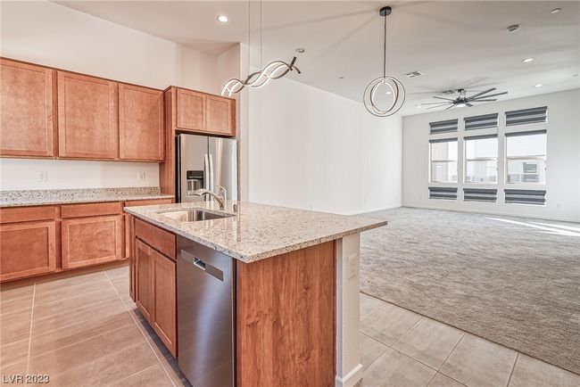 639 Grey Saker St, Townhouse with 4 bedrooms, 4 bathrooms and null parking in Las Vegas NV | Image 18
