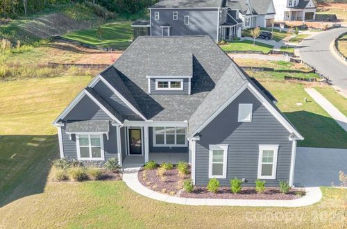 456 Lucky Dr Nw, Concord, NC, 28027-5654 | Card Image