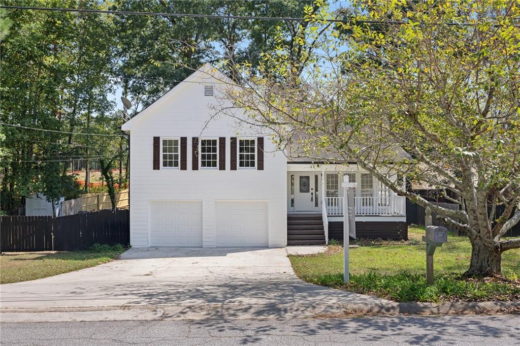 Burning Bush Dr, Loganville, GA 30052