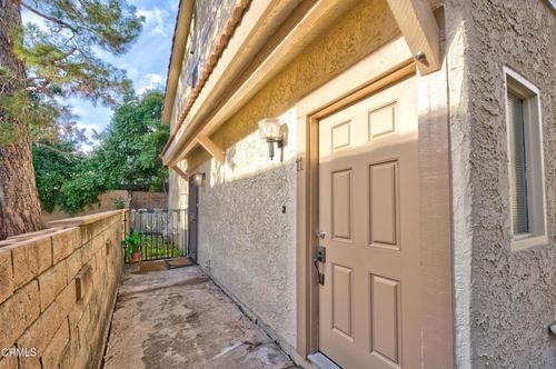11-5321 Colodny Drive, Agoura Hills, CA, 91301 | Card Image
