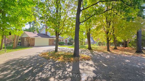 9739 Warden Ave, Markham, ON, L6C1M6 | Card Image