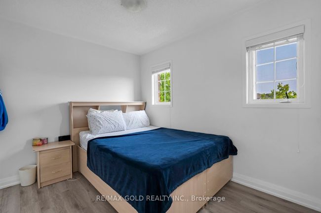 66 Thunderbird Trail, House attached with 5 bedrooms, 4 bathrooms and 2 parking in Brampton ON | Image 24