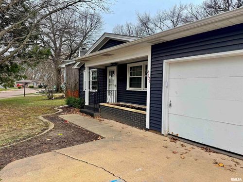 2627 44th Street Ct, Moline, IL, 61265-5553 | Card Image