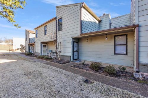 46-8483 Rothchild Rd, Germantown, TN, 38139-3300 | Card Image