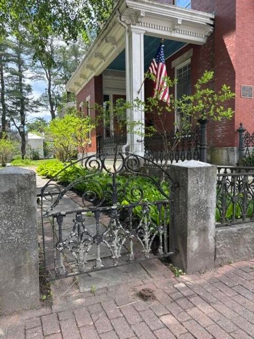 11 Lincoln Street, Brunswick, ME, 04011 | Card Image
