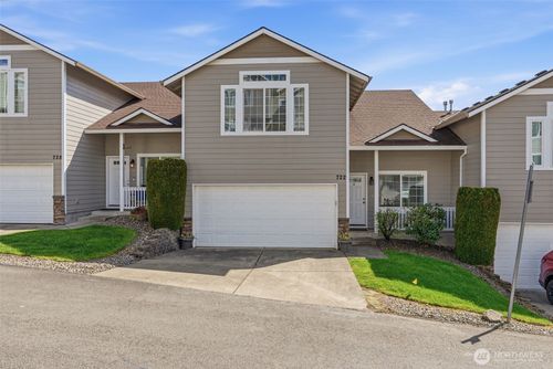722 Nw Meadow Ridge Ln, Camas, WA, 98607-1841 | Card Image