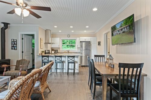 681 Patton Shore Rd, Franklin, VT, 05457-4452 | Card Image