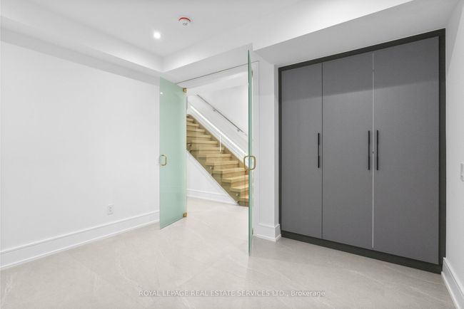80 Edgecroft Rd, House other with 5 bedrooms, 5 bathrooms and 2 parking in Etobicoke ON | Image 44