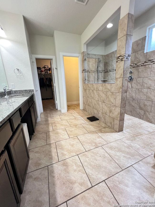 3727 Retreat Run, House other with 4 bedrooms, 4 bathrooms and null parking in San Antonio TX | Image 20