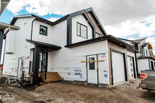 9522 114 Avenue, Clairmont, AB, T8W0W8 | Card Image