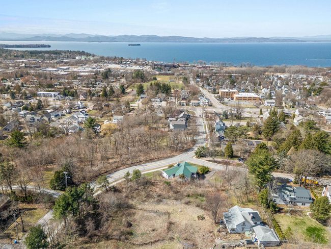 68 Ledge Rd, House other with 2 bedrooms, 2 bathrooms and null parking in Burlington VT | Image 58