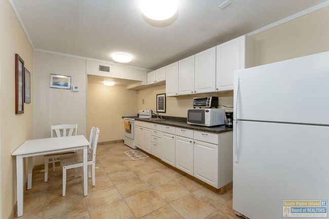 1118 Pompano Ave, House other with 4 bedrooms, 3 bathrooms and 2 parking in Port Isabel TX | Image 5