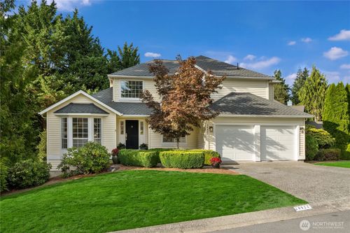 24422 Se 46th Ct, Sammamish, WA, 98029-6535 | Card Image