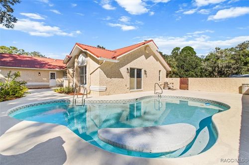 9841 N Snowball Point, Crystal River, FL, 34428 | Card Image