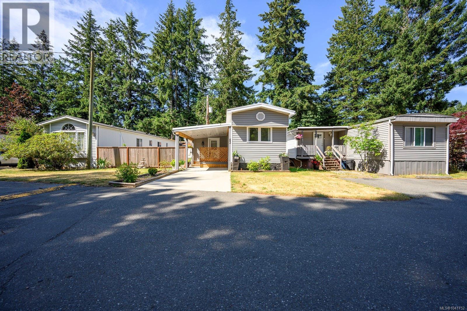 Residential in Comox 3