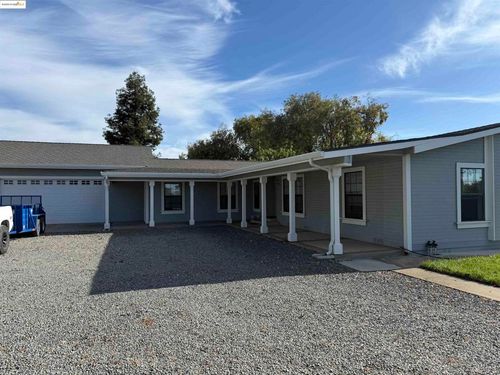 13600 Byron Hwy, Byron, CA, 94514-2504 | Card Image